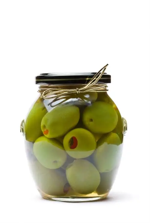 Preserving olives