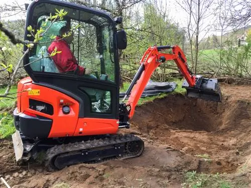 Build your own swimming pond: How much does it cost?