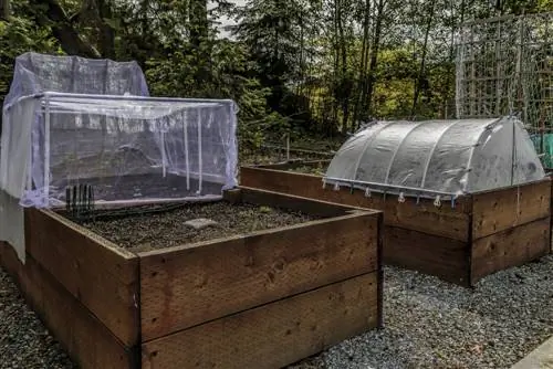 Converting a raised bed to a cold frame: That's how easy it is