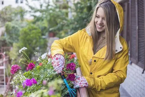 Build your own flower box rain cover