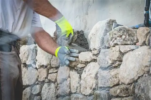 Muro del giardino poco appariscente? Ecco come dargli nuovo splendore