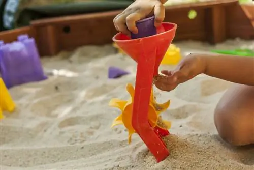 kung aling-sand-for-sandbox