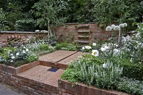 Brick raised bed: Instructions for building and filling yourself