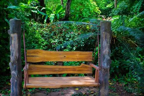 Gumawa ng sarili mong swing bench: Mga simpleng tagubilin para sa hardin