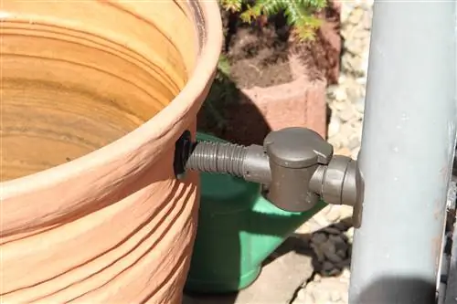 Make your own rain barrel overflow