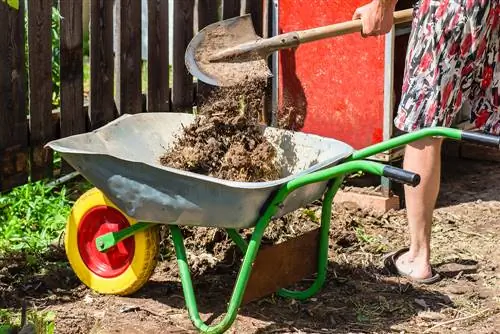 Bemes grasperk met kompos