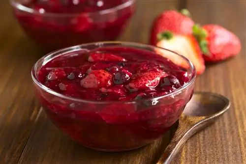 Canning red jelly: This is how you preserve the berry compote