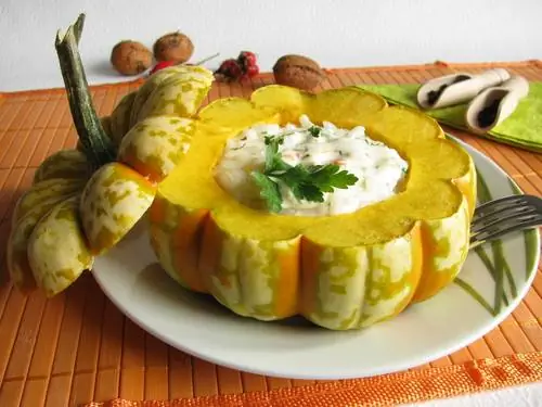 Pumpkin zaub mov txawv: Tshawb nrhiav cov zaub mov tseem ceeb hauv lub caij nplooj zeeg