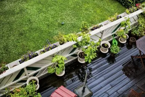 Rain barrel sa balcony: mga tip at opsyon