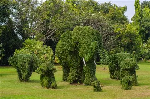 Tự làm những bức tượng trang trí sân vườn