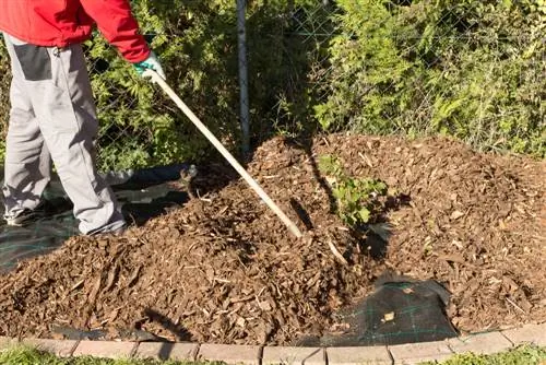 Onkruidvlies aanbrengen