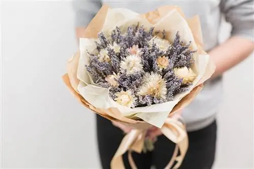 Bouquet of dried lavender and fresh chrysanthemums