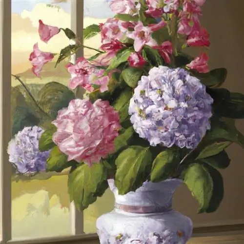 Combine azalea with hydrangea in the vase